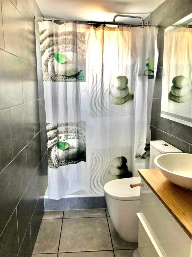 Apartamento Frente Al Mar Con Piscina Malgrat de Mar Eksteriør bilde